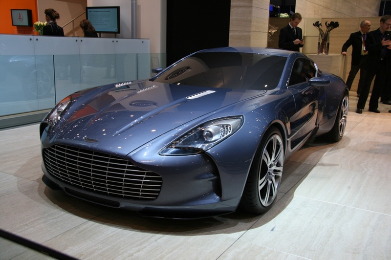 Illustration for article titled 2009 Geneva Motor Show: Day One